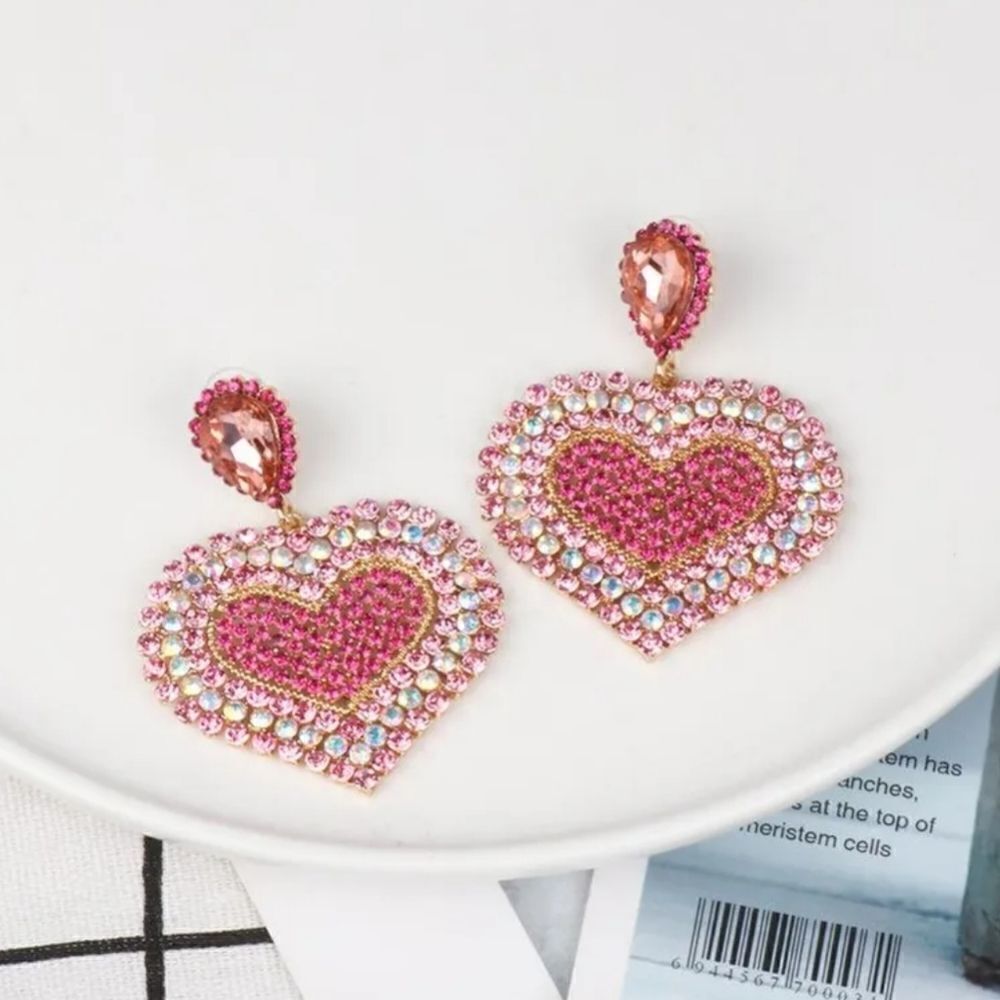 New rhinestone heart earrings